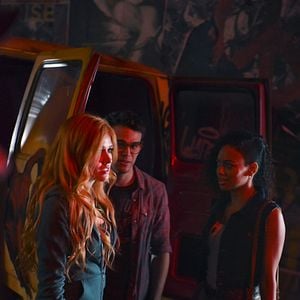 Fotoğraf Shadowhunters