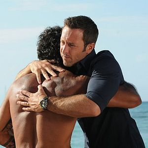 Fotoğraf Alex O'Loughlin