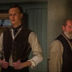 Fotoğraf Sunset Song