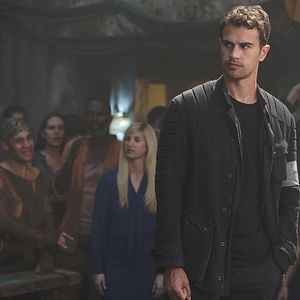 Fotoğraf Theo James