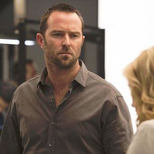 Fotoğraf Sullivan Stapleton