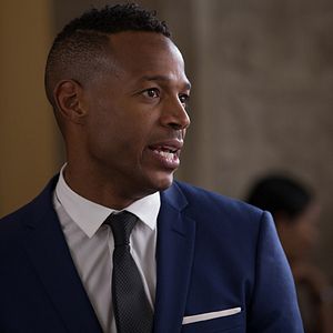 Fotoğraf Siyahın Elli Tonu