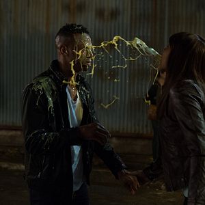 Fotoğraf Siyahın Elli Tonu