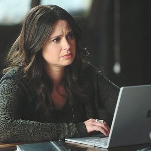 Fotoğraf Katie Lowes