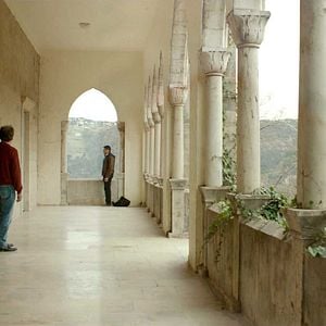 Fotoğraf Dağların Ardında