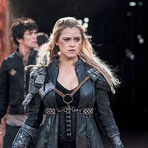 Fotoğraf The 100