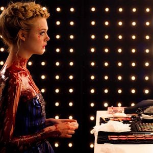 Fotoğraf Neon Şeytan