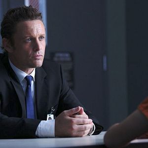 Fotoğraf Game of Silence