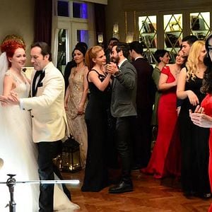 Fotoğraf Kalbim Yangın Yeri