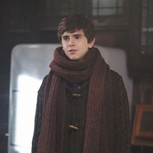 Fotoğraf Freddie Highmore