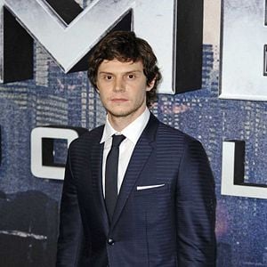 Fotoğraf Evan Peters