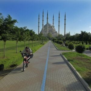 Fotoğraf 1 Kezban 1 Mahmut: Adana Yollarında