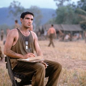 Fotoğraf İnce Kırmızı Hat