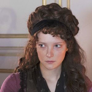 Fotoğraf Morfydd Clark