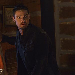 Fotoğraf Jay Ryan (III)