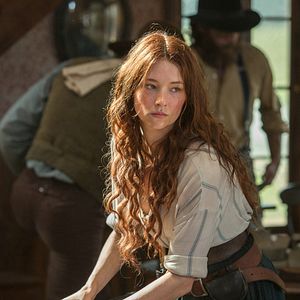 Fotoğraf Haley Bennett