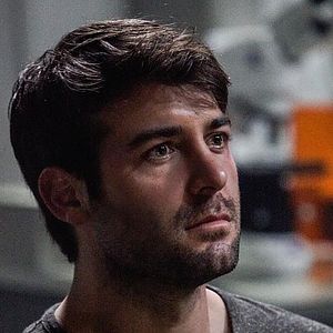 Fotoğraf James Wolk