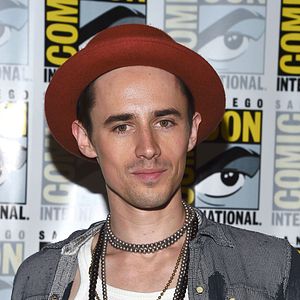 Fotoğraf Reeve Carney
