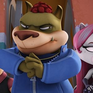 Fotoğraf Sevimli Kedi İş Başında 2