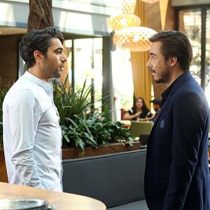 Fotoğraf Bana Sevmeyi Anlat