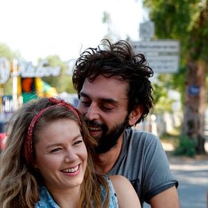 Fotoğraf Çok Uzak Fazla Yakın