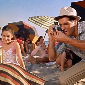 Fotoğraf Imitation of life