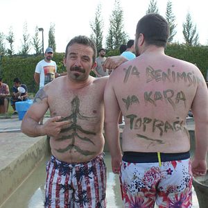 Fotoğraf Oğlan Bizim Kız Bizim