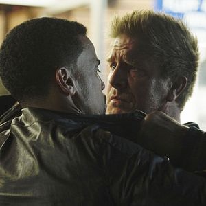 Fotoğraf Secrets And Lies (US)