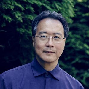 Fotoğraf Yabancıların Müziği