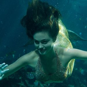 Fotoğraf Phoebe Tonkin