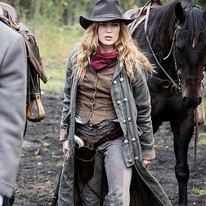 Fotoğraf Caity Lotz