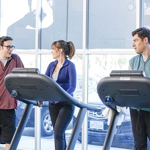 Fotoğraf Max Greenfield