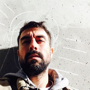 Fotoğraf Antony Hickling