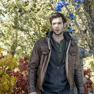 Fotoğraf Ethan Peck