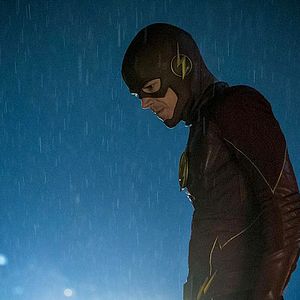 Fotoğraf Grant Gustin