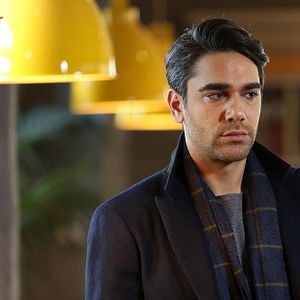 Fotoğraf Bana Sevmeyi Anlat