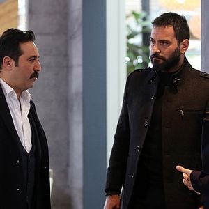 Fotoğraf Bana Sevmeyi Anlat