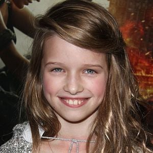 Fotoğraf Ever Anderson