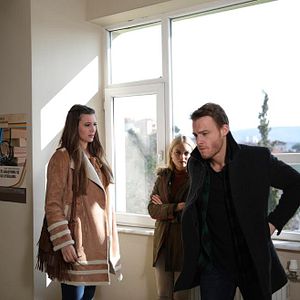 Fotoğraf Bu Şehir Arkandan Gelecek