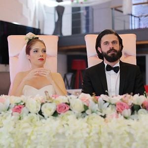 Fotoğraf Seviyor Sevmiyor