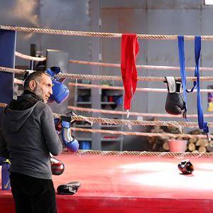 Fotoğraf Bu Şehir Arkandan Gelecek