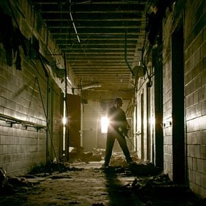 Fotoğraf Şeytanın Oyuncakları