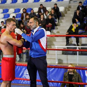 Fotoğraf Bu Şehir Arkandan Gelecek