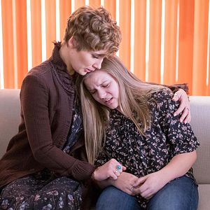 Fotoğraf Clare Bowen