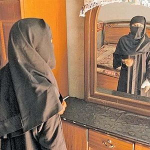 Fotoğraf A Girl in the River: The Price of Forgiveness