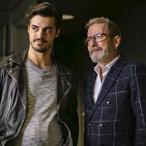 Fotoğraf Dayan Yüreğim