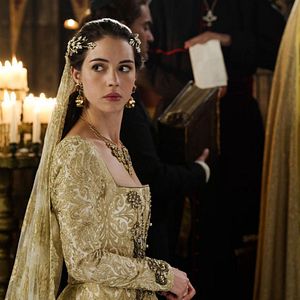 Fotoğraf Adelaide Kane