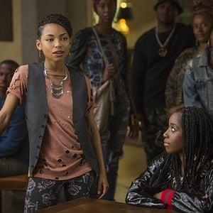 Fotoğraf Ashley Blaine Featherson