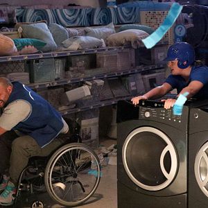 Fotoğraf Colton Dunn