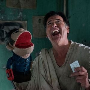 Fotoğraf Ash vs Evil Dead